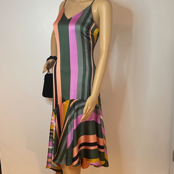 Midi ruffled striped spaghetti strap sheath flare! - Picture 6 of 12